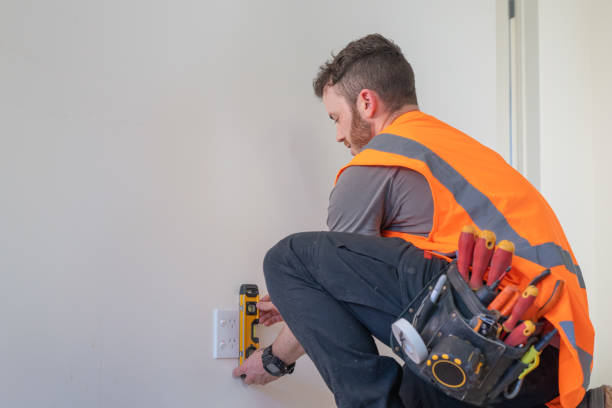 Best Licensed Electrician  in North Canton, OH